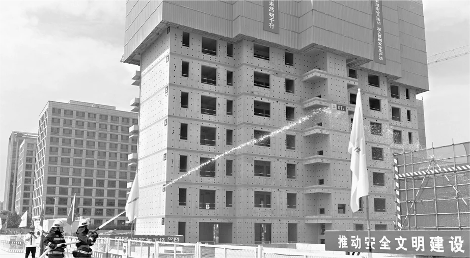 熱熔防水卷材不當施工易引發(fā)火災，防水施工多優(yōu)先選擇自粘卷材